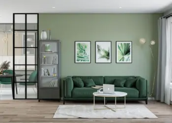 What Color to Match with Green