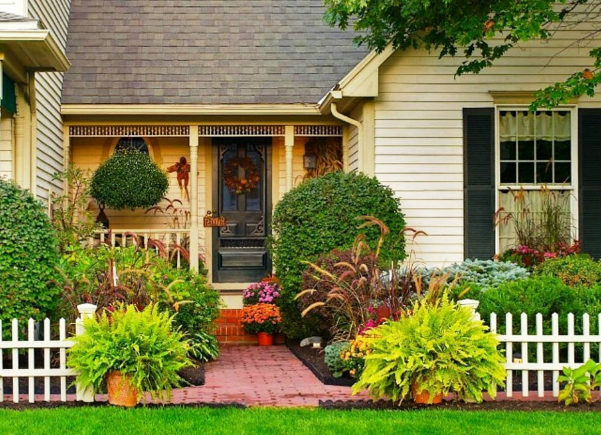 Garden Front Porch