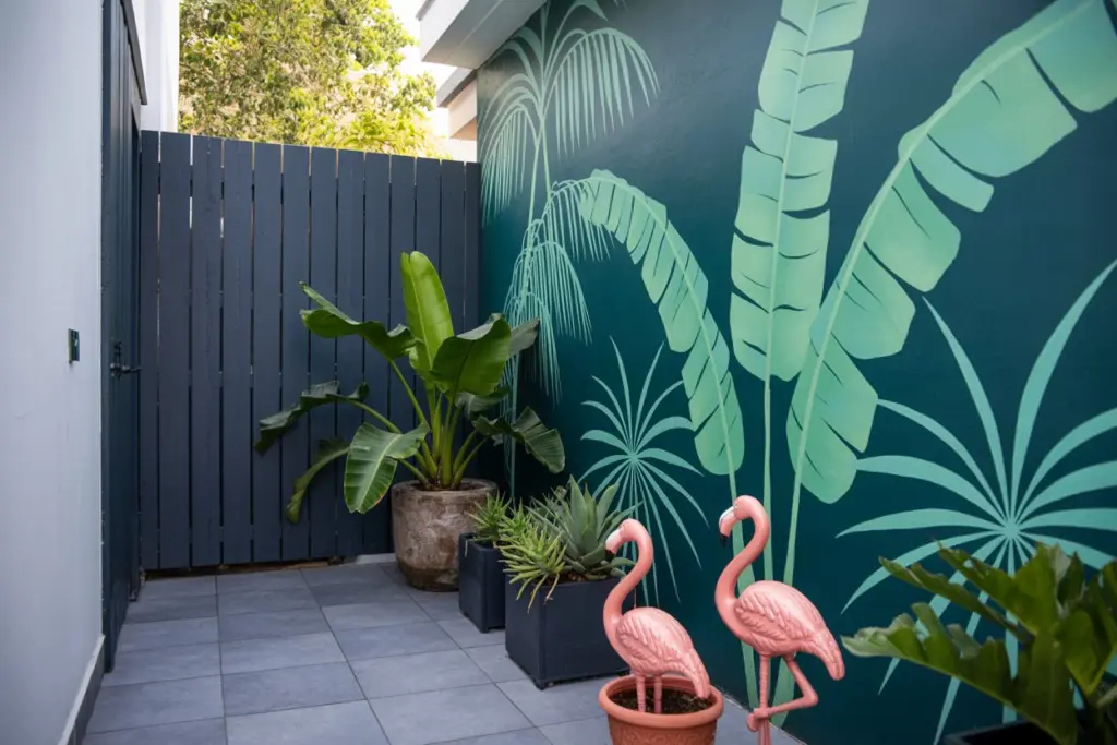 landscaping ideas for a sloped side yard
