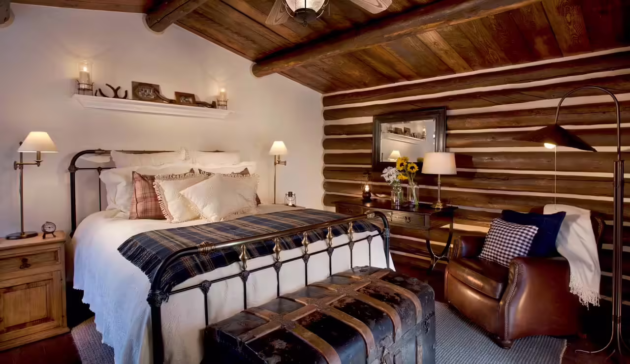 Rustic Bedroom Decor| Country Style Bedroom