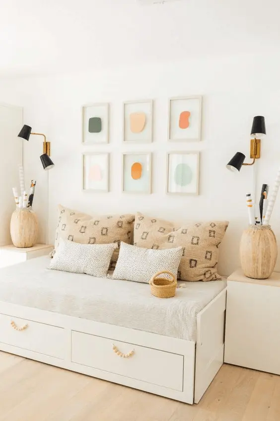playroom guest room combo

