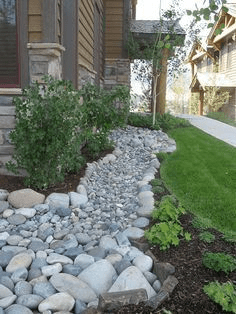 dry creek bed landscaping
