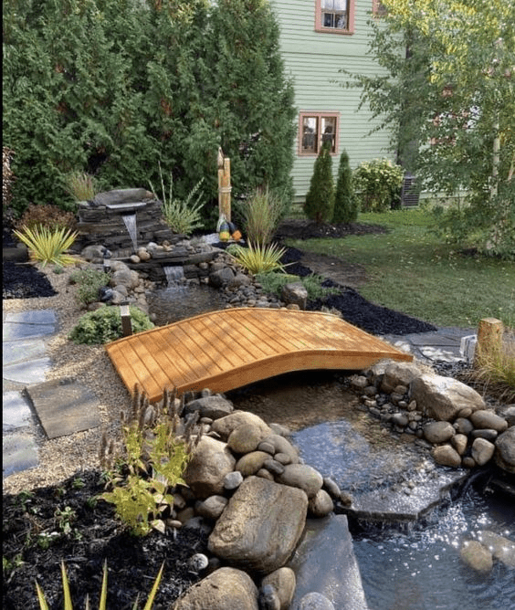 dry river bed landscaping
