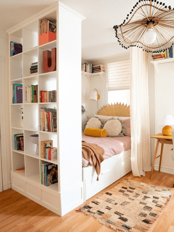studio flat interior


