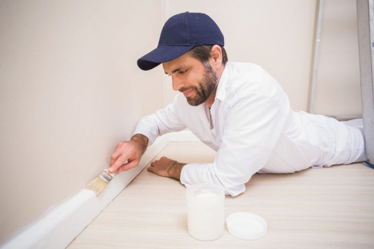 how to gloss a skirting board
