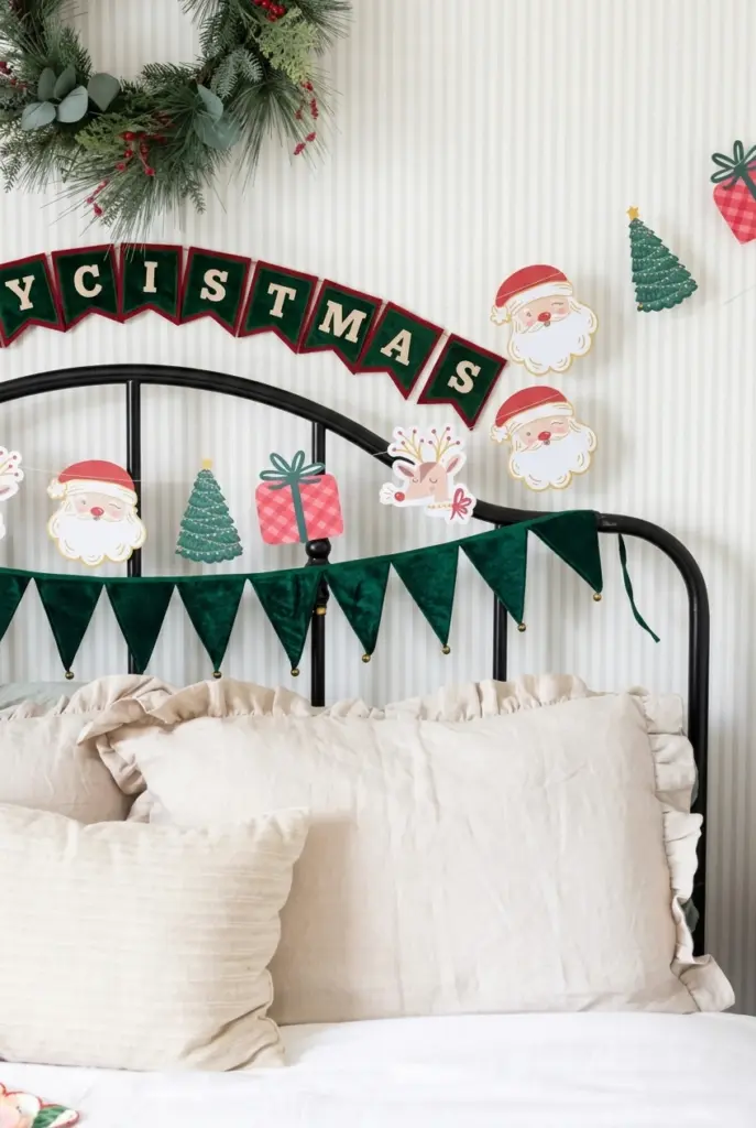  Festive Christmas Decorations for Bedroom
