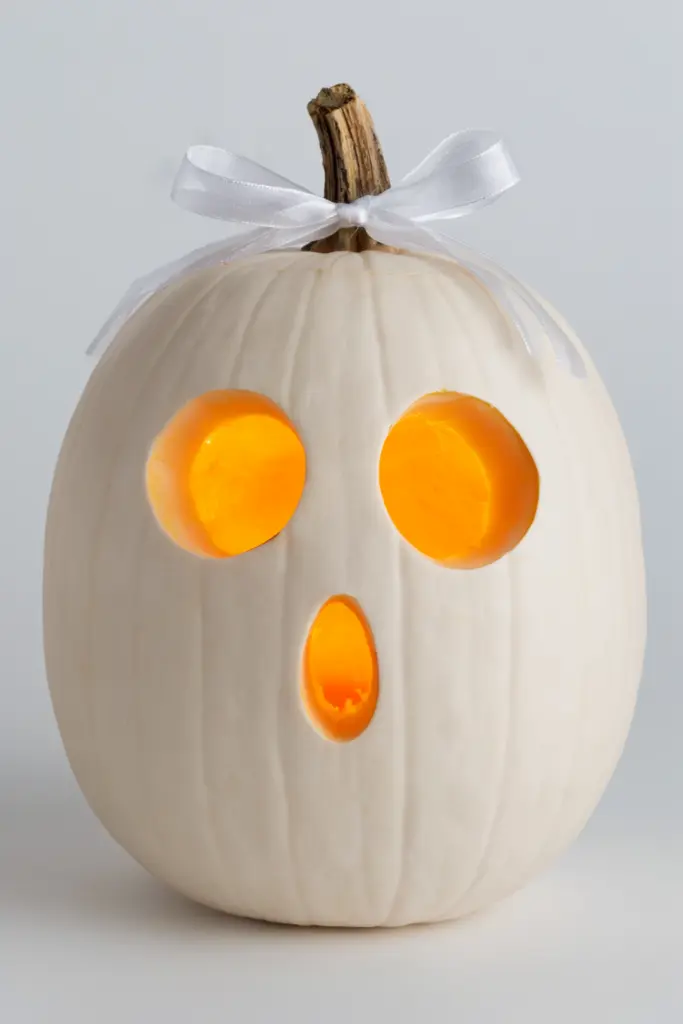 40+ Easy Pumpkin Carving Ideas for Fall & Holidays 7 Friendly Ghost Pumpkin Carving